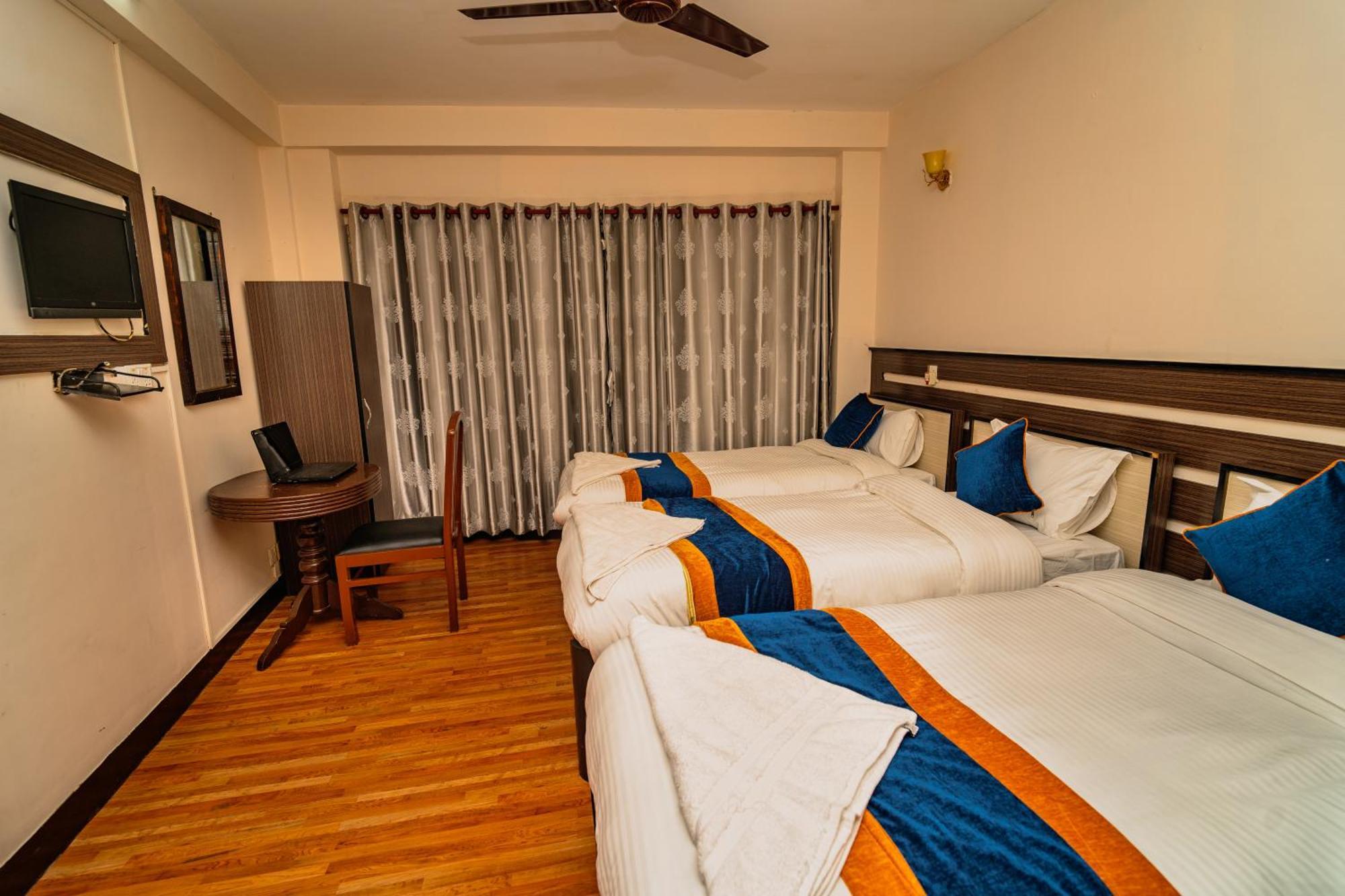 Karma Travellers Home Катманду Екстер'єр фото