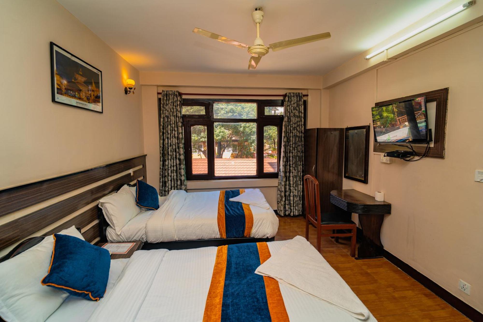 Karma Travellers Home Катманду Екстер'єр фото