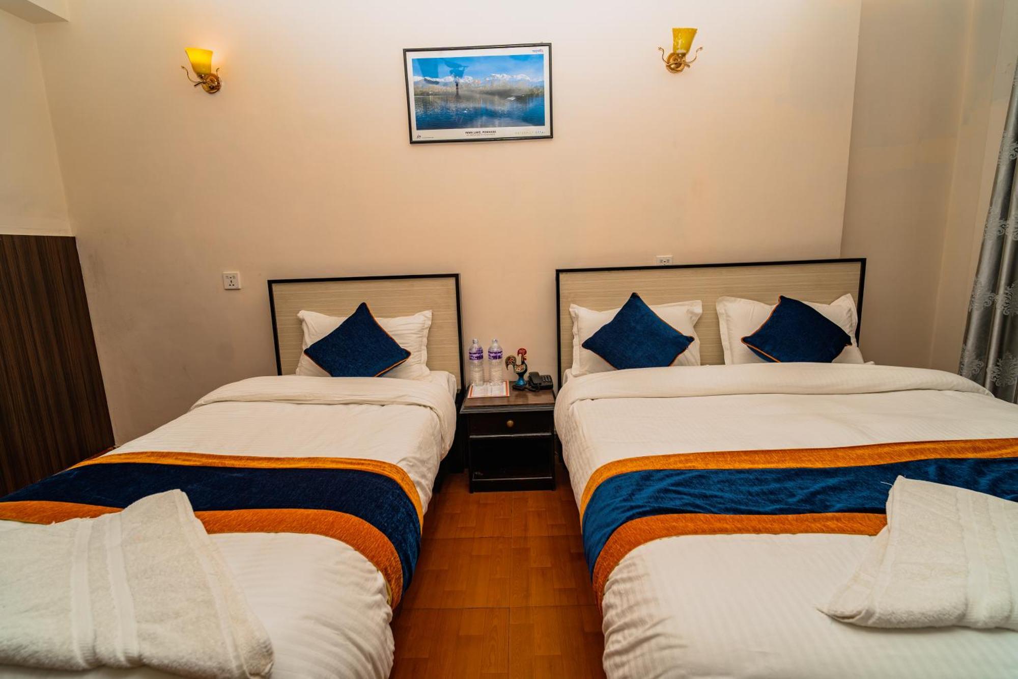 Karma Travellers Home Катманду Екстер'єр фото